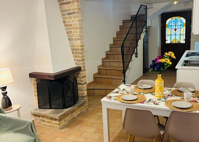 Al Belvedere Ii 別荘